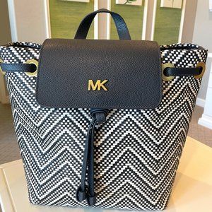 NWT MICHAEL KORS NAVY AND WHITE JUNIE WOVEN LEATHER BACKPACK